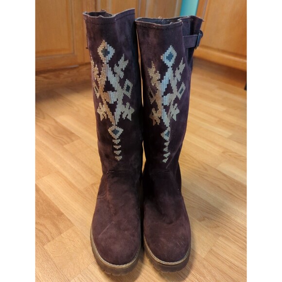 Muk Luks Barbie Boots Womens 9 Dark Purple Southwest Snowflake Faux Suede - Picture 2 of 11